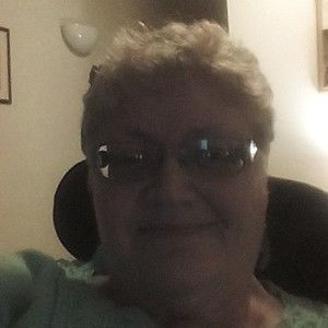 Meet your Posher, Deborah